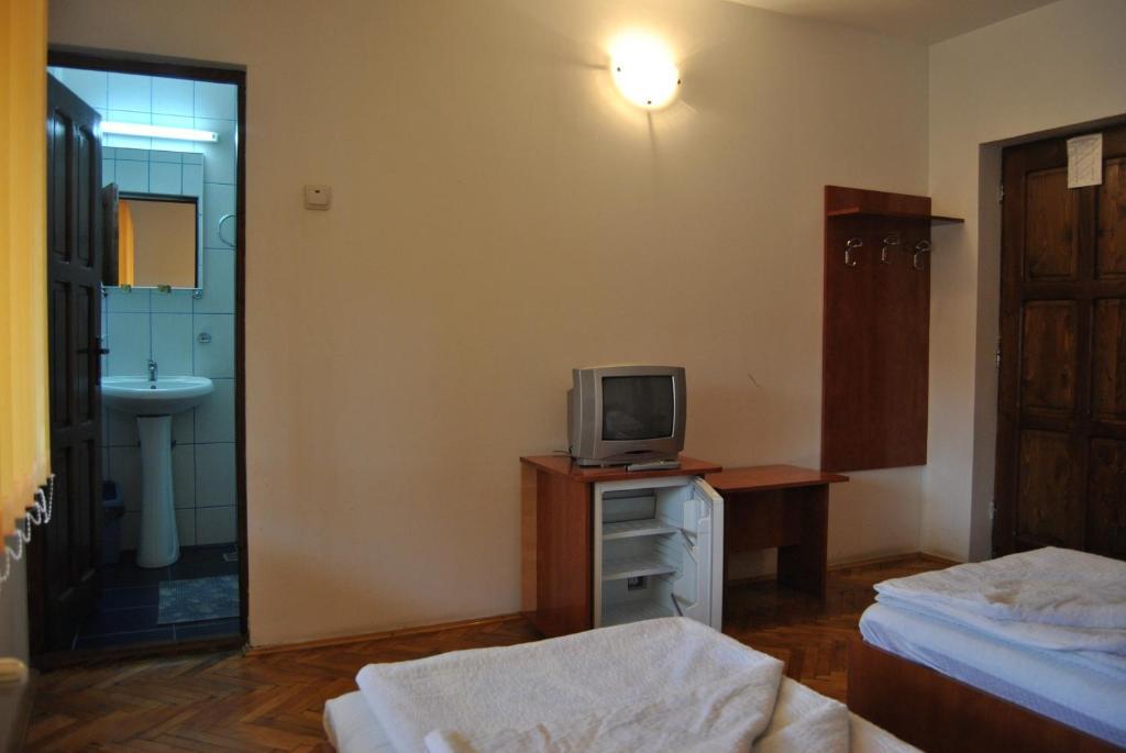Cabana Popasul Haiducilor Petrosani Exterior photo